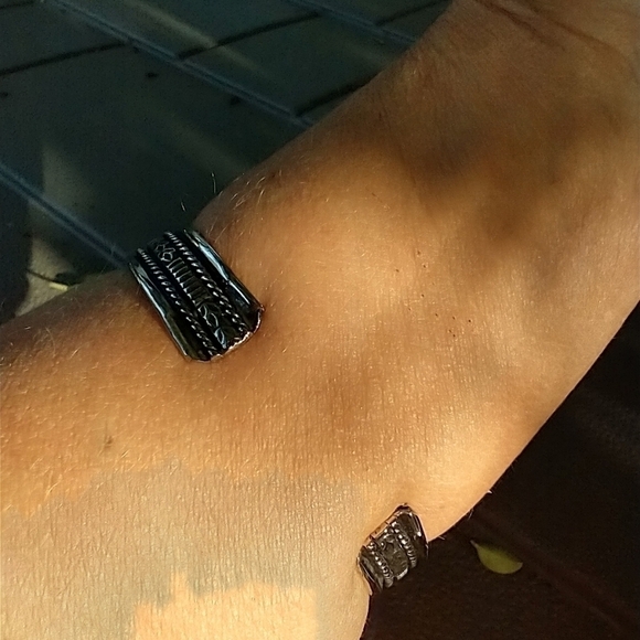 Women's silver tone decorative cuff bracelet. - Picture 2 of 4